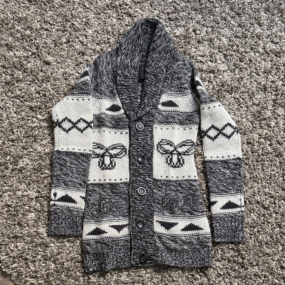 TNA Gray and White Patterned Cardigan